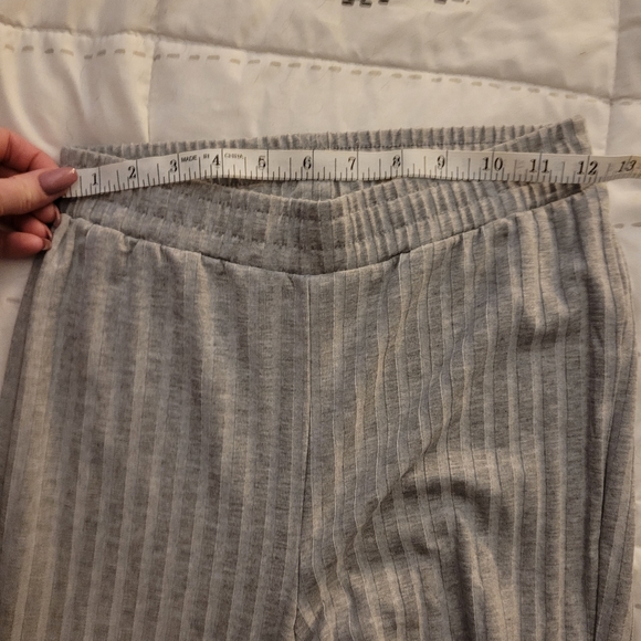 High Waisted Flare Pants - Picture 6 of 9